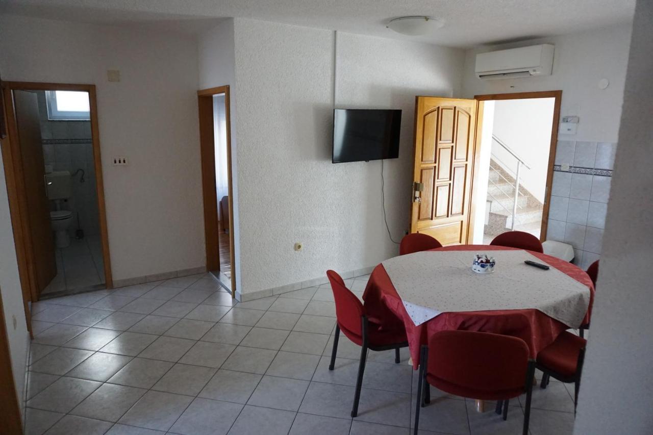 Spacious Comfort Apartment Duće Eksteriør bilde