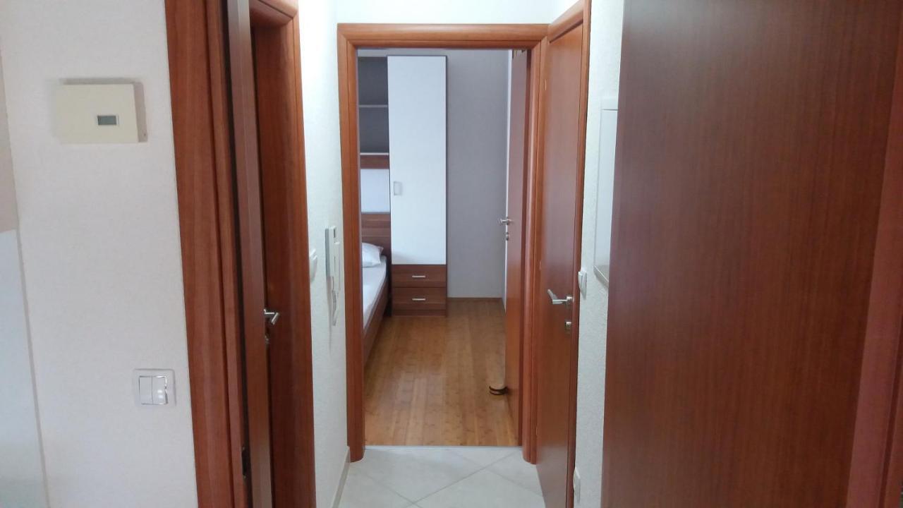Spacious Comfort Apartment Duće Eksteriør bilde